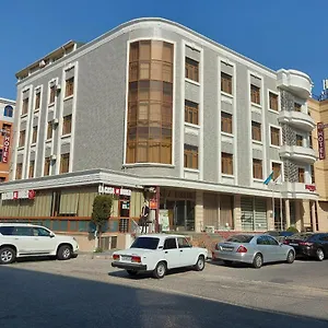 Hotel Royal **