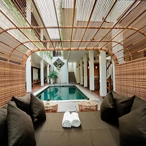 https://sedasa-surf-and-lifestyle.hotelsseminyak.net