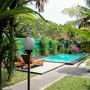 Pensión Secret Garden 